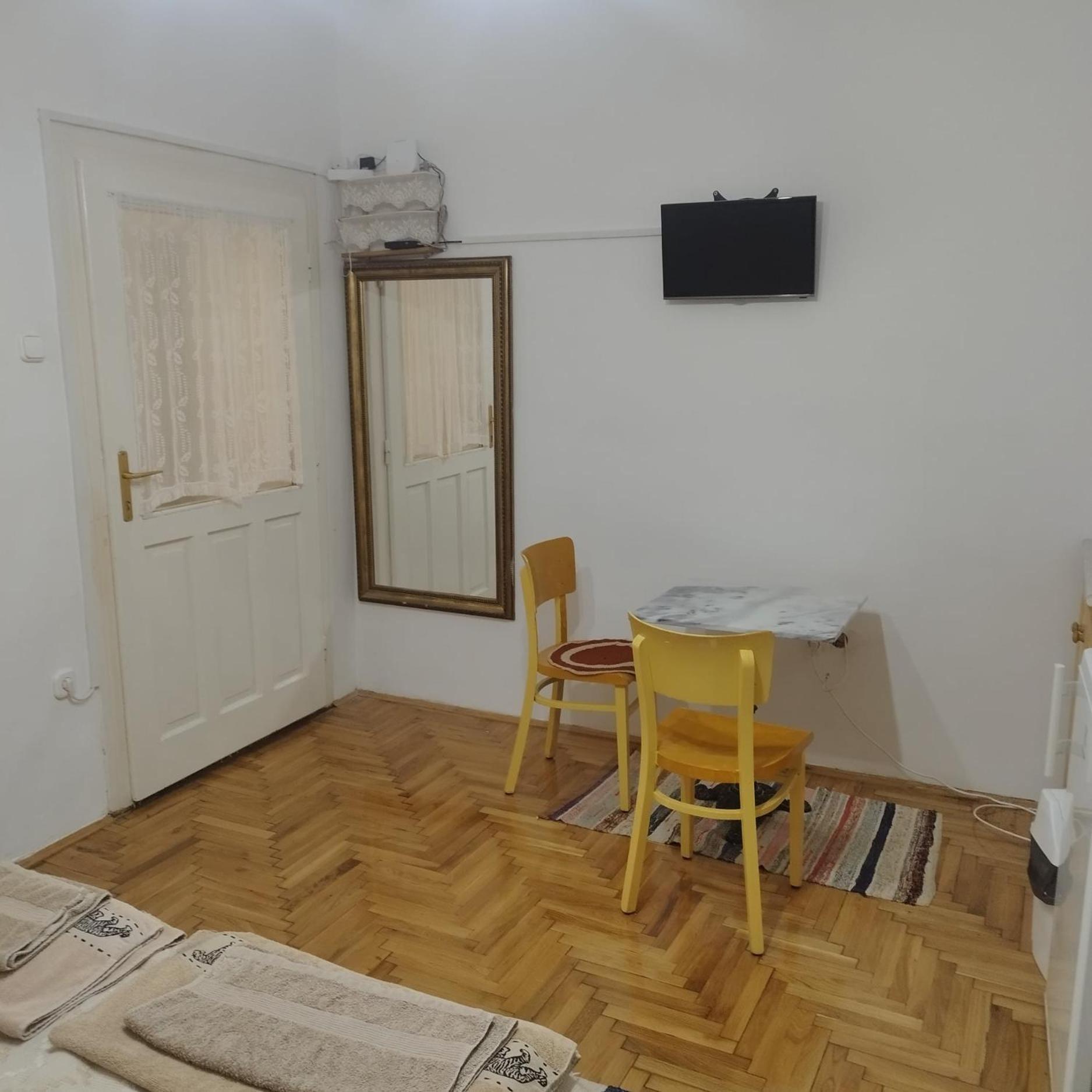 Zempleni Szallashely Fony Exterior foto